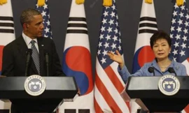 Tổng thống Mỹ Barack Obama và Tổng thống Hàn Quốc Park Geun-hye trong cuộc họp báo chung vào ngày 25.4 tại thủ đô Seoul.
