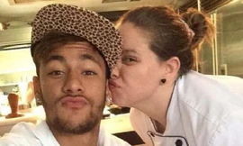 Bỏ mỹ nhân, Neymar dính 'lưới tình' cô đầu bếp xấu xí