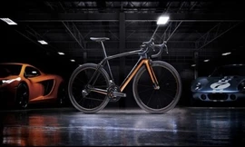 Xe đạp siêu sang của McLaren đắt ngang ôtô