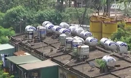 Nguy cơ tai nạn từ hàng vạn bồn nước tại Thủ đô