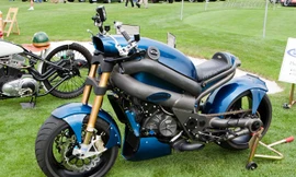 Lóa mắt với mô tô độ theo phong cách chiến đấu cơ 