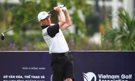 VĐV James Lavender độc chiếm ngôi đầu bảng nam sau 2 vòng