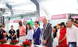 Hơn 9.000 VĐV dự giải Hà Nội Marathon tưởng niệm nạn nhân vụ hỏa hoạn chung cư mini