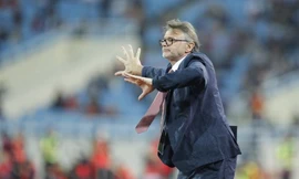 HLV Philippe Troussier từng dẫn dắt Nhật Bản vô địch Asian Cup 2000