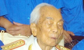 Mặt trận Tổ quốc VN mừng Đại tướng Võ Nguyên Giáp