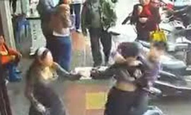 Bị quật ngã khi đang cướp của 1 phụ nữ