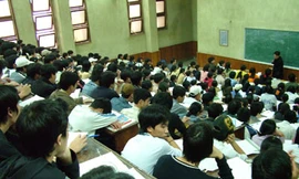 Đổi mới giảng dạy ở đại học: Tít mù lại vòng quanh