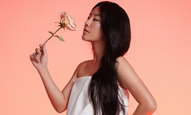 Văn Mai Hương xin lỗi khán giả vì lỡ hẹn quá lâu, tiết lộ về album phòng thu thứ 3