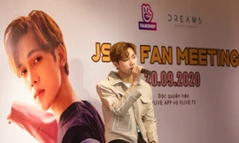 Jsol tiết lộ tật xấu khi soi gương, chia sẻ thật lòng về chuyện tình cảm trong fan meeting
