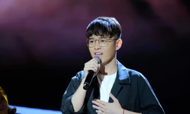 “Nhà văn triệu bản” Anh Khang sẽ là điểm nhấn thú vị của “Én Vàng Nghệ Sĩ 2020“?