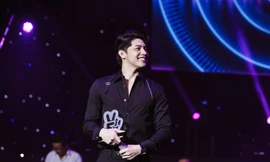 Noo Phước Thịnh thể hiện loạt hit đình đám của năm 2020 đỉnh cao, sâu lắng tại “V Heartbeat“