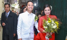 [ẢNH] Cô dâu Thanh Thanh Hiền rạng rỡ trong ngày vu quy