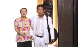 Tấn Beo thân thiết với Phi Nhung, Hà Hồ trong 'Hy sinh đời trai' 