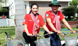 Hoa hậu Đại dương Thu Thảo đạp xe cùng 2.000 sinh viên