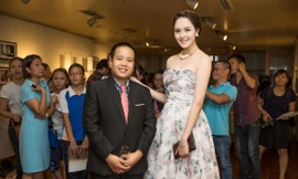 Á hậu Hoàng Anh rạng rỡ gặp 'thần đồng' Đỗ Nhật Nam