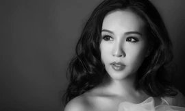 Khuôn mặt đẹp, đôi mắt sâu hút hồn và thần thái đầy bí ẩn là những điểm nổi bật nhất trong bộ ảnh trắng đen mà hoa hậu Thu Hoài vừa thực hiện.