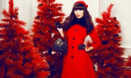 Hà Anh hóa quý cô 'sang chảnh' đón Giáng Sinh