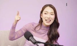 MC Khánh Vy có đang "lạc quẻ" khi dẫn podcast "Anh Trai Vượt Ngàn Chông Gai"?
