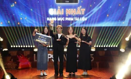 Phim về thí sinh Tân Binh Toàn Năng mắc hội chứng Tourette đoạt giải Nhất