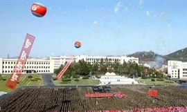 Lễ mít tinh ở quảng trường Kim Nhật Thành, thủ đô Bình Nhưỡng, Triều Tiên hôm 15/4