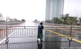 Đà Nẵng: Dừng lưu thông cầu, tạm đóng cửa sân bay để phòng tránh bão số 13