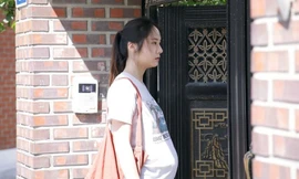 “Công chúa băng giá” Krystal Jung “ăn cơm trước kẻng”, cưới chạy bầu