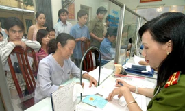 Đặc điểm của Nhà nước pháp quyền là của dân, do dân và vì dân Ảnh: Hồng Vĩnh