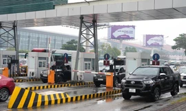 Thông tin mới về thu phí không dừng ô tô vào sân bay