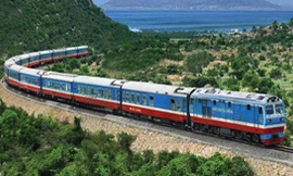 Khách đổi, trả vé tàu Tết Nguyên đán sẽ bị thu phí tới 30%