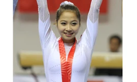 Bài biểu diễn xuất thần của 'búp bê' Ngân Thương