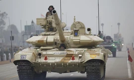 Ấn Độ đã triển khai các xe tăng T-90 do Nga sản xuất để đối đầu với các lực lượng Trung Quốc