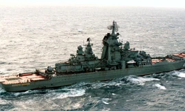 Tàu chiến mạnh nhất của Hải quân Nga, tuần dương hạm Đô đốc Nakhimov, thời điểm chưa hiện đại hóa