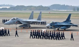 Tiêm kích F-15J- và F-2 trong không quân Nhật bản