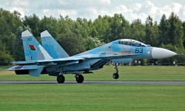 Belarus vẫn phải cho niêm cất các máy bay Su-27 vì chi phí vận hành cao