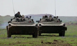 Lực lượng thiết giáp Nga ở Crimea