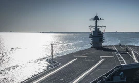 Tàu sân bay USS Ford trong qua trình đi biển thử nghiệm