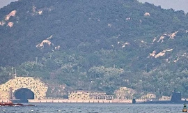 Hình ảnh được cho là đường hầm ở Căn cứ Khương Các Trang gần Thanh Đảo, là nơi ẩn náu của các tàu ngầm tên lửa đạn đạo Trung Quốc