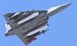 Chê Su-57, Ấn Độ tập trung phát triển Tejas