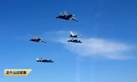 Đội hình tác chiến của nhóm tiêm kích J-20, J-16 và J-10C