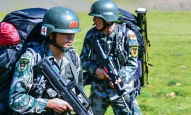 Súng QBZ-95 của quân đội Trung Quốc