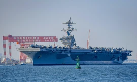 Tàu sân bay USS Carl Vinson (CVN-70) trên Vịnh Tokyo ​​vào ngày 28 tháng 8 năm 2021. Ảnh: Hải quân Mỹ