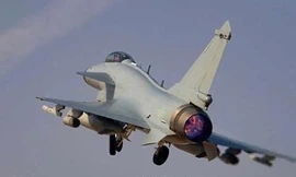 Hình ảnh rõ nét đầu tiên về chiếc J-10C đang hoạt động với động cơ WS-10/ Nguồn: Truyền thông xã hội Trung Quốc