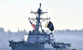 Vì sao tàu chiến hải quân Mỹ treo cờ cướp biển?