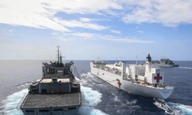 Quân đội Mỹ có 2 tàu bệnh viện, có thể được dùng vào việc chống dịch virus corona Vũ Hán