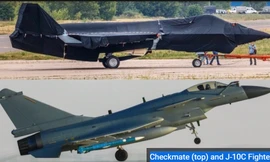 Tiêm kích Checkmate (trên) và J-10C