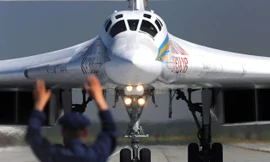 Chiếc Thiên nga trắng của Không quân Nga