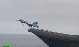 Không quân Nga thao diễn kỹ năng cất - hạ cánh tàu sân bay