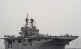 Hải quân Mỹ thả neo siêu tàu đổ bộ mới nhất