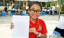 Bài thi chữ đẹp gây tranh cãi của Phương Mỹ Chi 