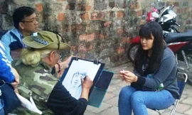 Họa sĩ Minh Đạt đã có 2 năm "ra phố" ký họa chân dung